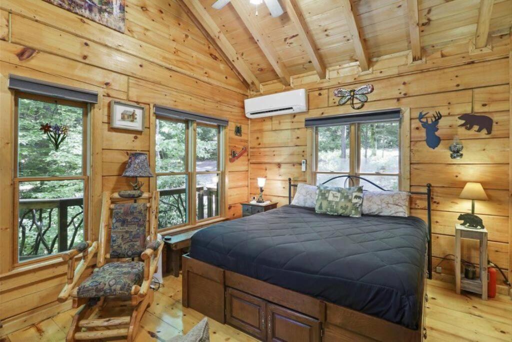 Open Studio Lodge At Little Rock Creek Cherry Log Eksteriør billede